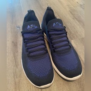 APL Techloom breeze size 12